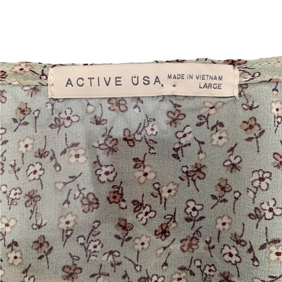 Sheer Floral Cropped Blouse - Picture 5 of 6